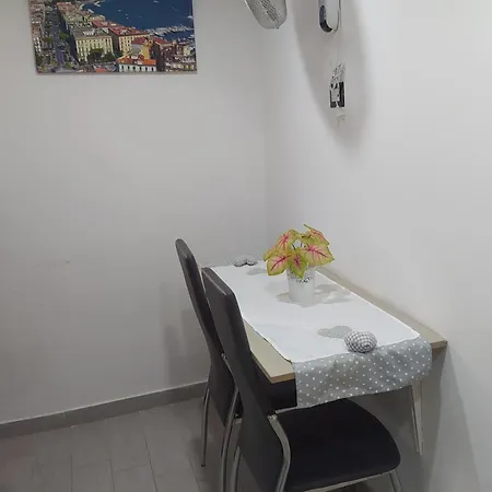 La Dimora Di Bruna Naples Exterior photo